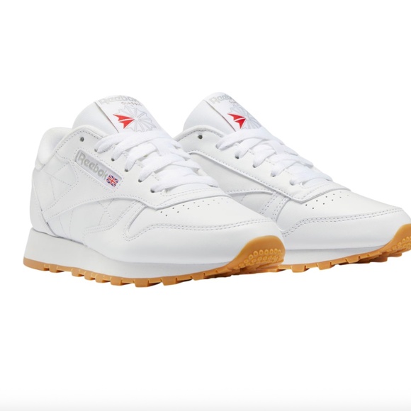 Reebok Shoes - Reebok Women's Classic Leather Shoes (size 9.5)